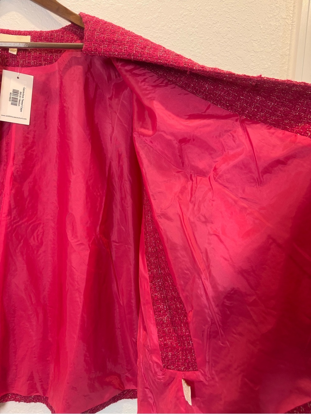 NWT! Flying Tomato Hot Pink Genevieve Tweed Cape - Picture 11 of 12